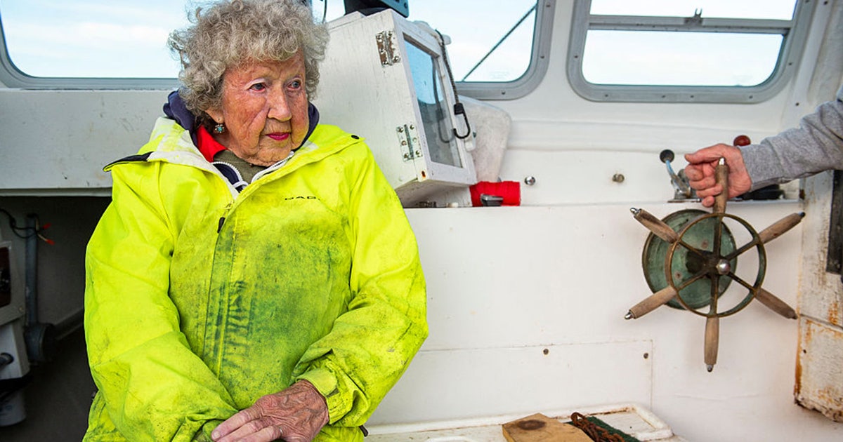 One of world's oldest lobster fishers, Virginia Oliver, dies in Maine at 105