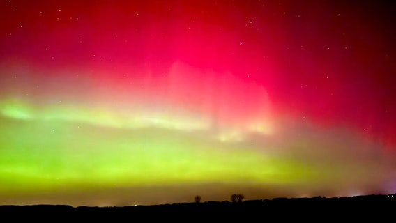 Northern lights expected to light up sky in parts of the US Monday