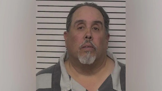 'Ding-dong ditch' prank erupts in gunfire, leaving juvenile shot and homeowner under arrest: police