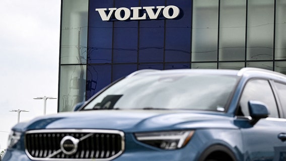 Volvo recalls more than 400,000 cars related to rearview camera problem