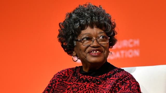 Claudette Colvin, who refused to move seats on a bus at start of civil rights movement, dies