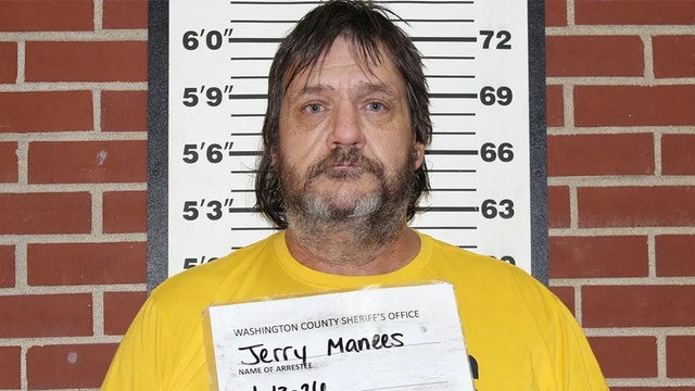 Missouri couple accused of locking teens in chicken pen, shooting them with BB guns in abuse case