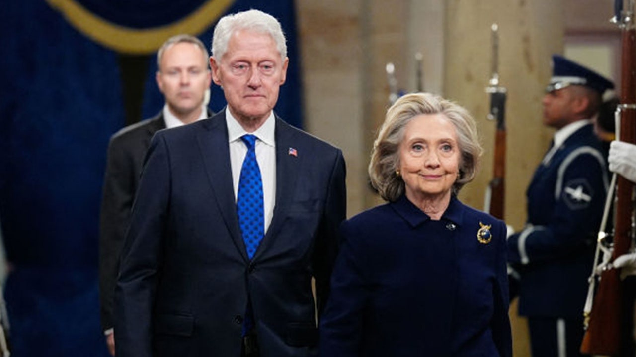 Clintons agree to testify before Congress in Epstein probe, chief of staff says