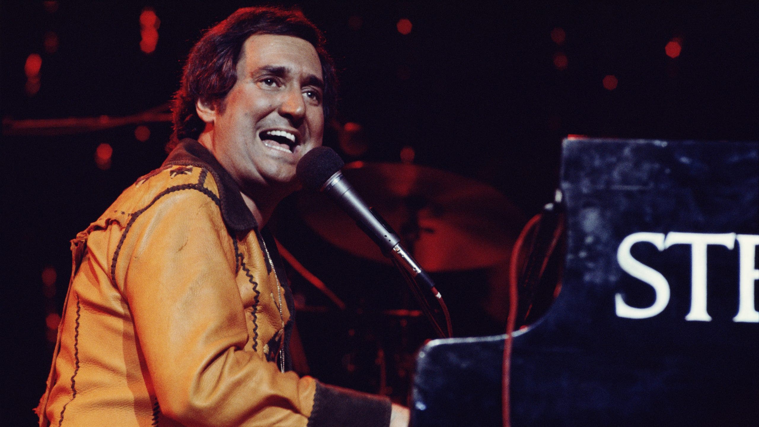 Neil Sedaka, singer-songwriter with hits like 'Breaking Up Is Hard To Do,' dies at 86
