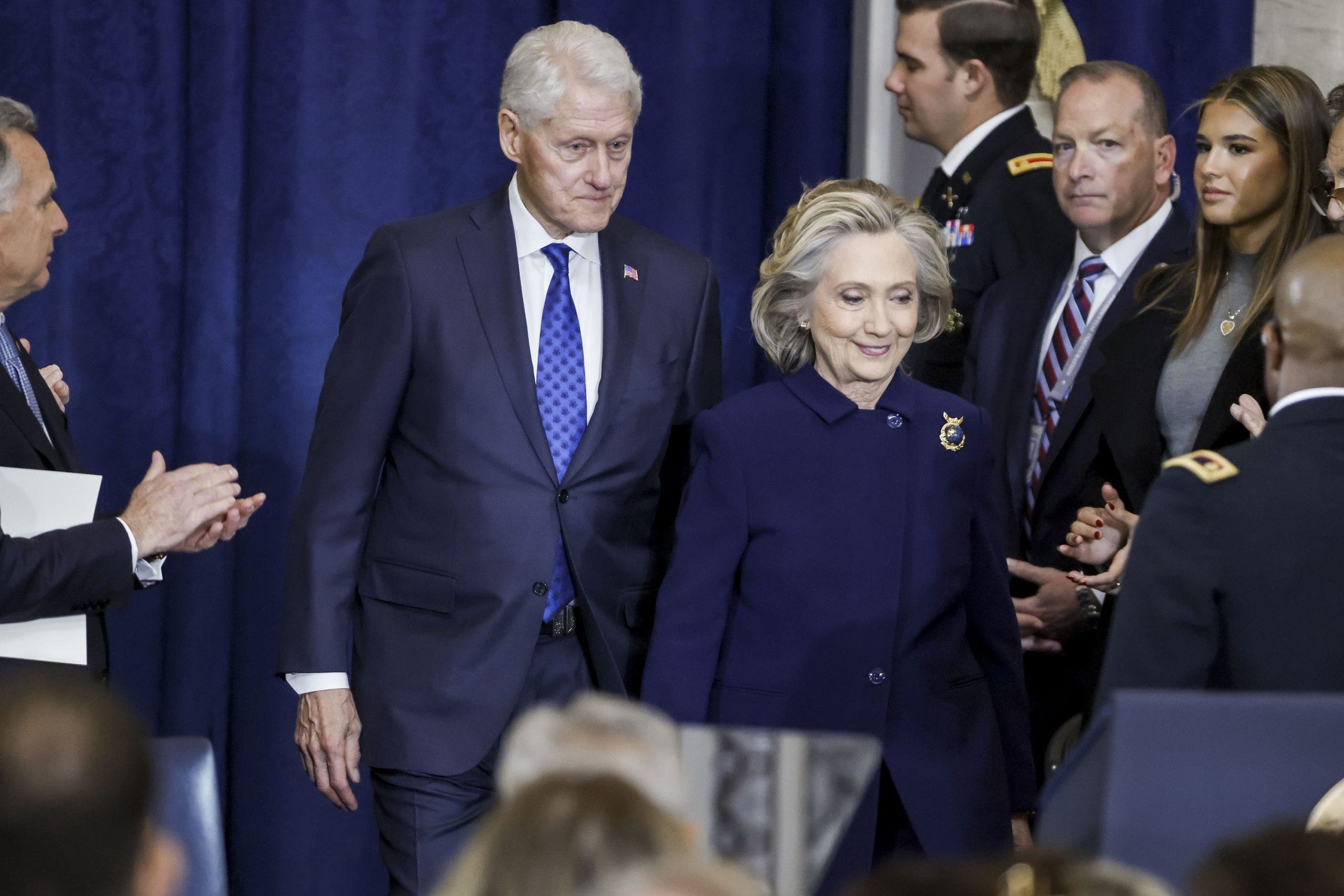 Hillary Clinton calls for public hearing in Epstein probe