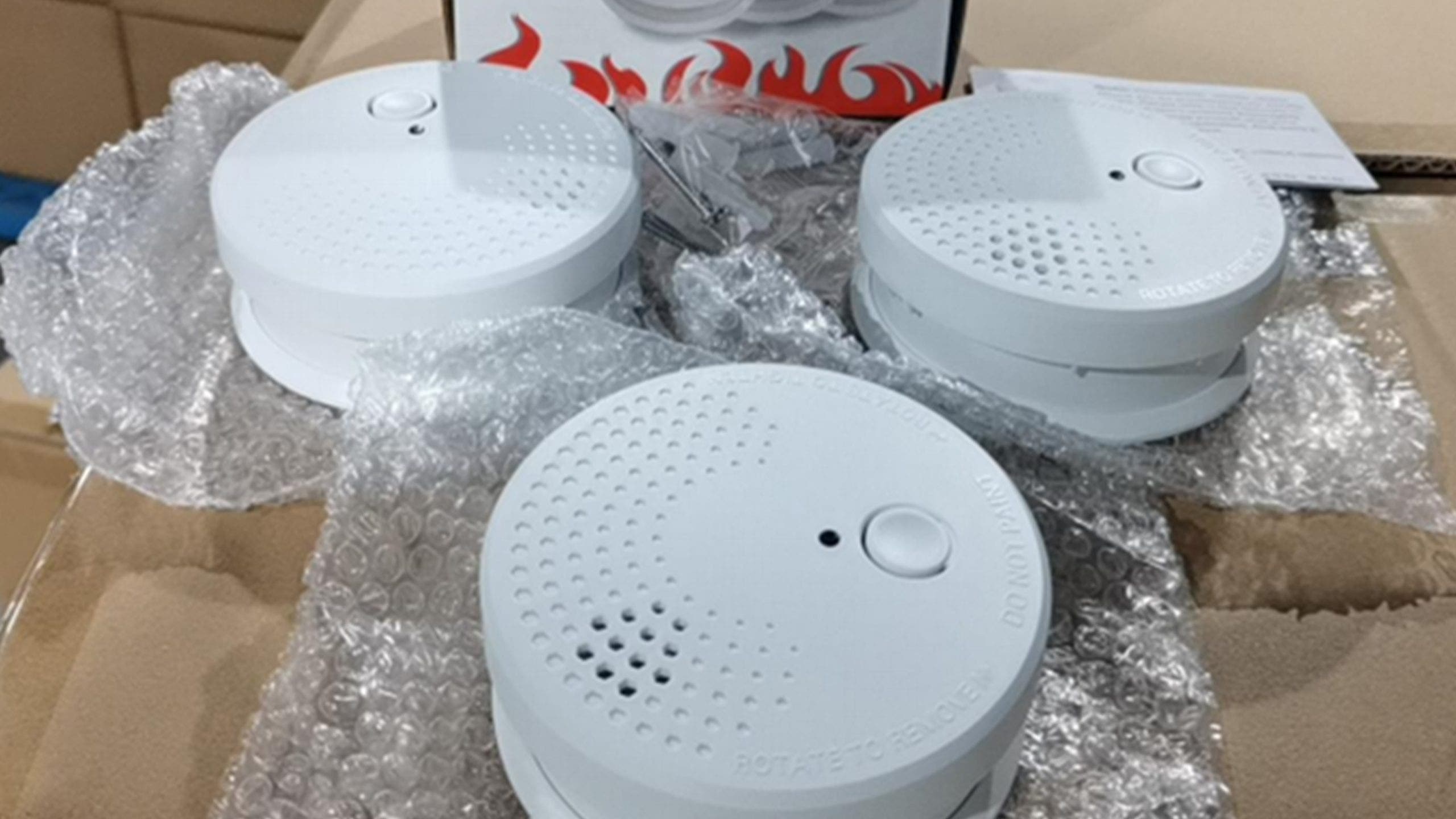 Thousands of smoke detectors sold on Amazon recalled, CPSC says