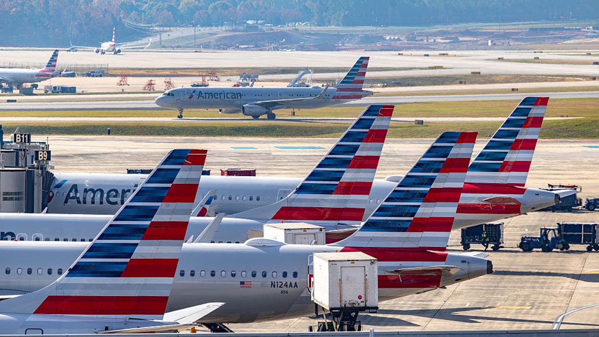 Inquiry begun after American Airlines flight reports mysterious blue light while trying to land