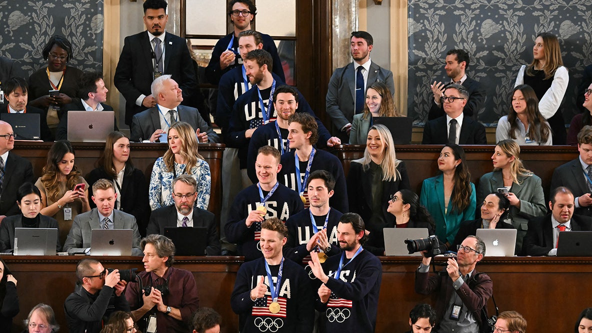 US men's hockey team honored at State of the Union