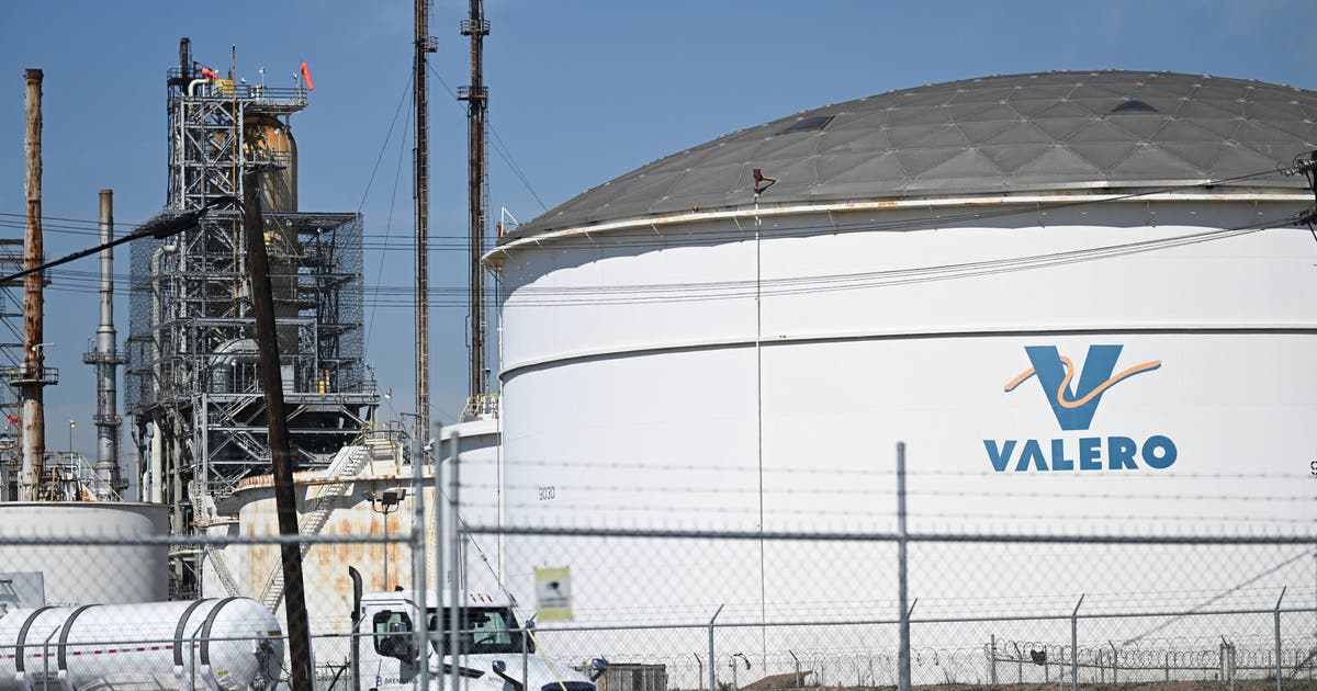 Will gas prices go up amid US strikes on Iran?