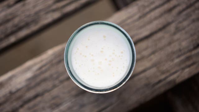 New Mexico Health officials warn against raw milk after newborn dies of listeria