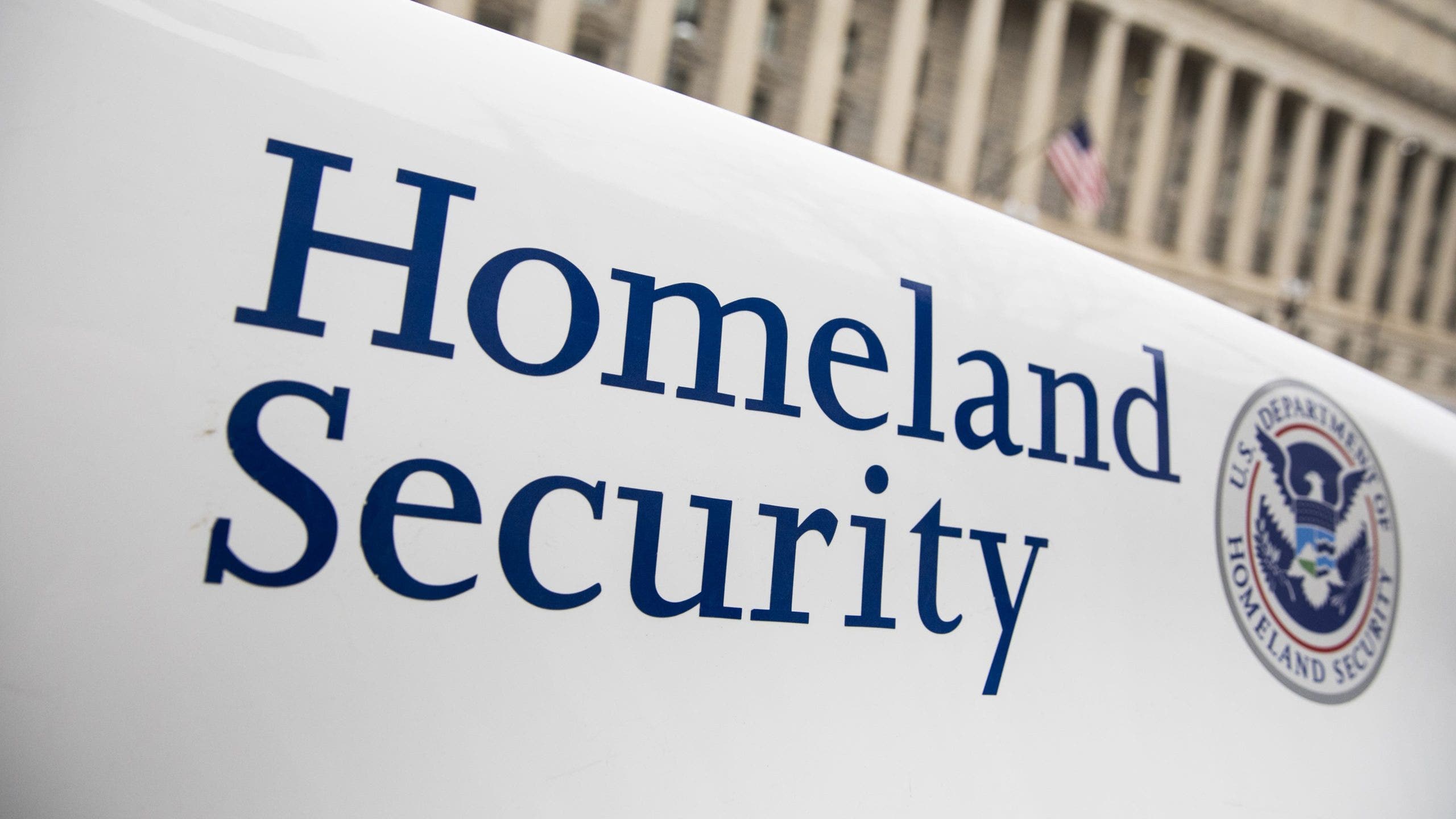 Trump administration can continue detaining immigrants without bond, US appeals court rules