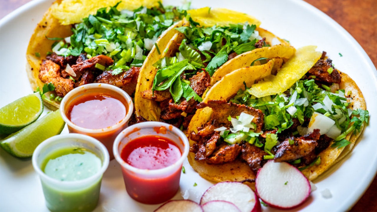 Tourist sues New York taco joint over spicy salsa: Reports