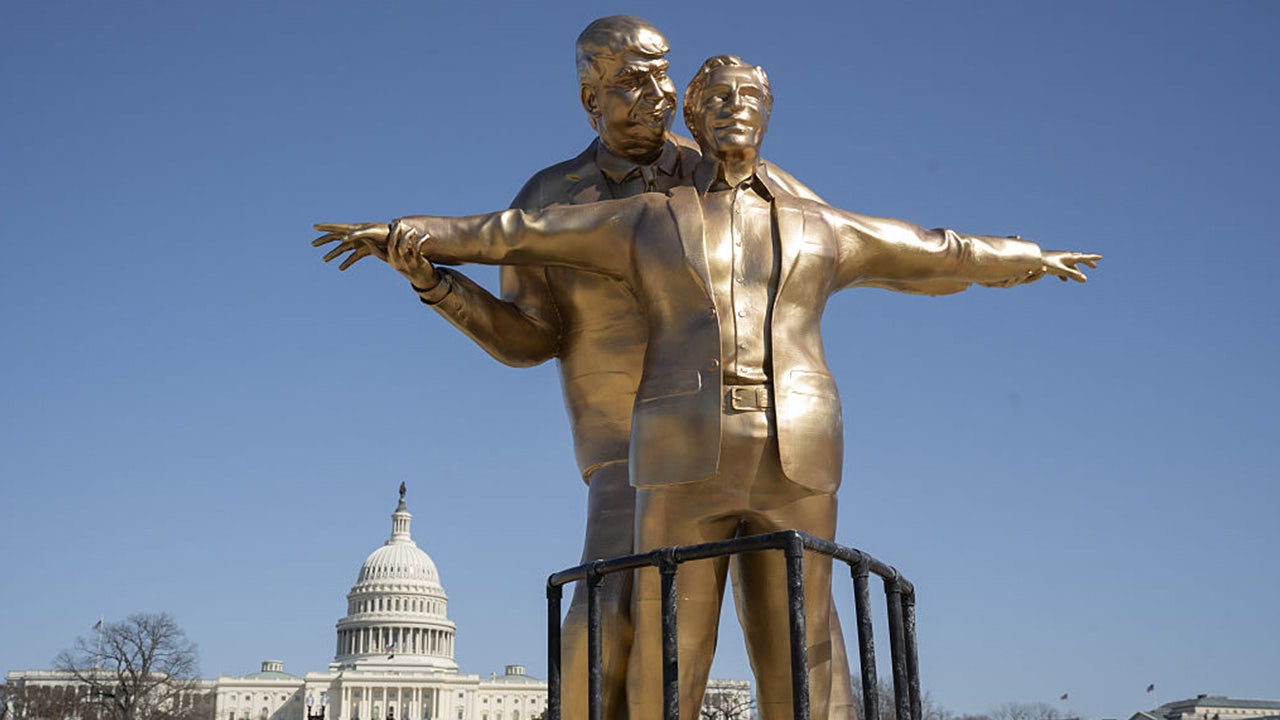 ‘Titanic-inspired’ statue of Trump, Epstein pops up in DC
