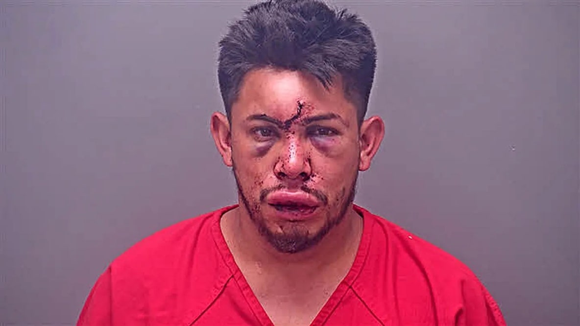 Alabama teen comes to mother's aid, knocks out stepfather during alleged strangulation attempt