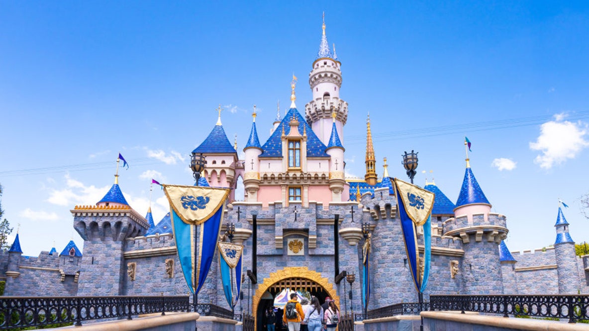 Disneyland hazmat situation sends several cast members to the hospital