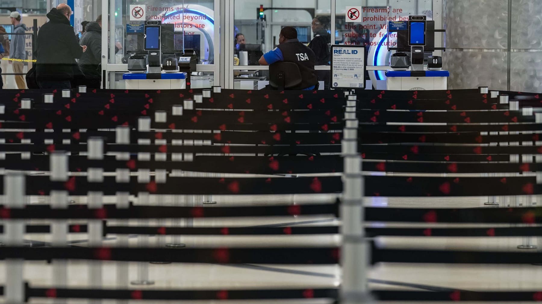 Trump says he'll put ICE agents at airport security if funding bill isn’t passed