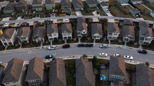 Sellers slash prices on 1 in 5 homes in 9 metros, Sun Belt states dominate list