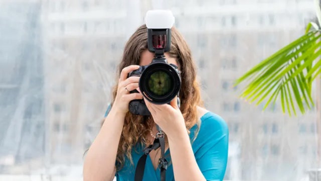 Louisville to pay $800K after Christian photographer beats law forcing her to shoot same-sex weddings