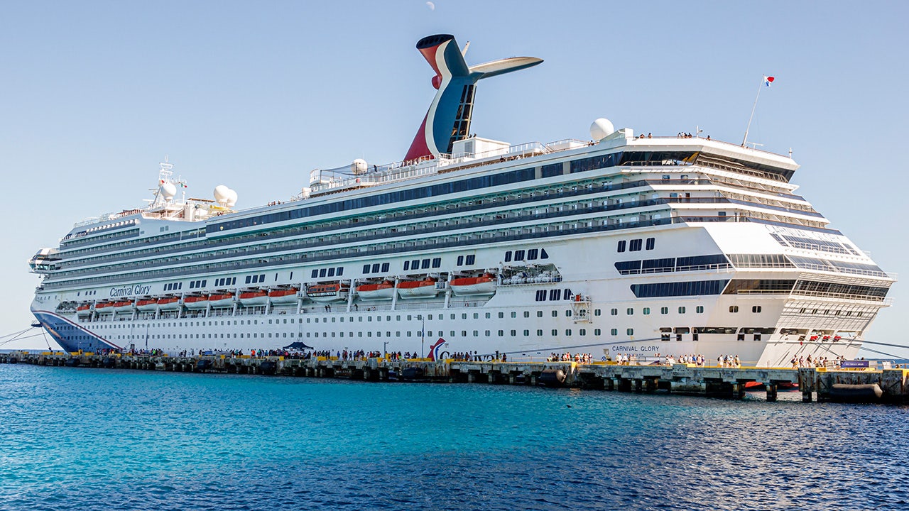 California woman served 14 drinks on Carnival cruise wins lawsuit after fall