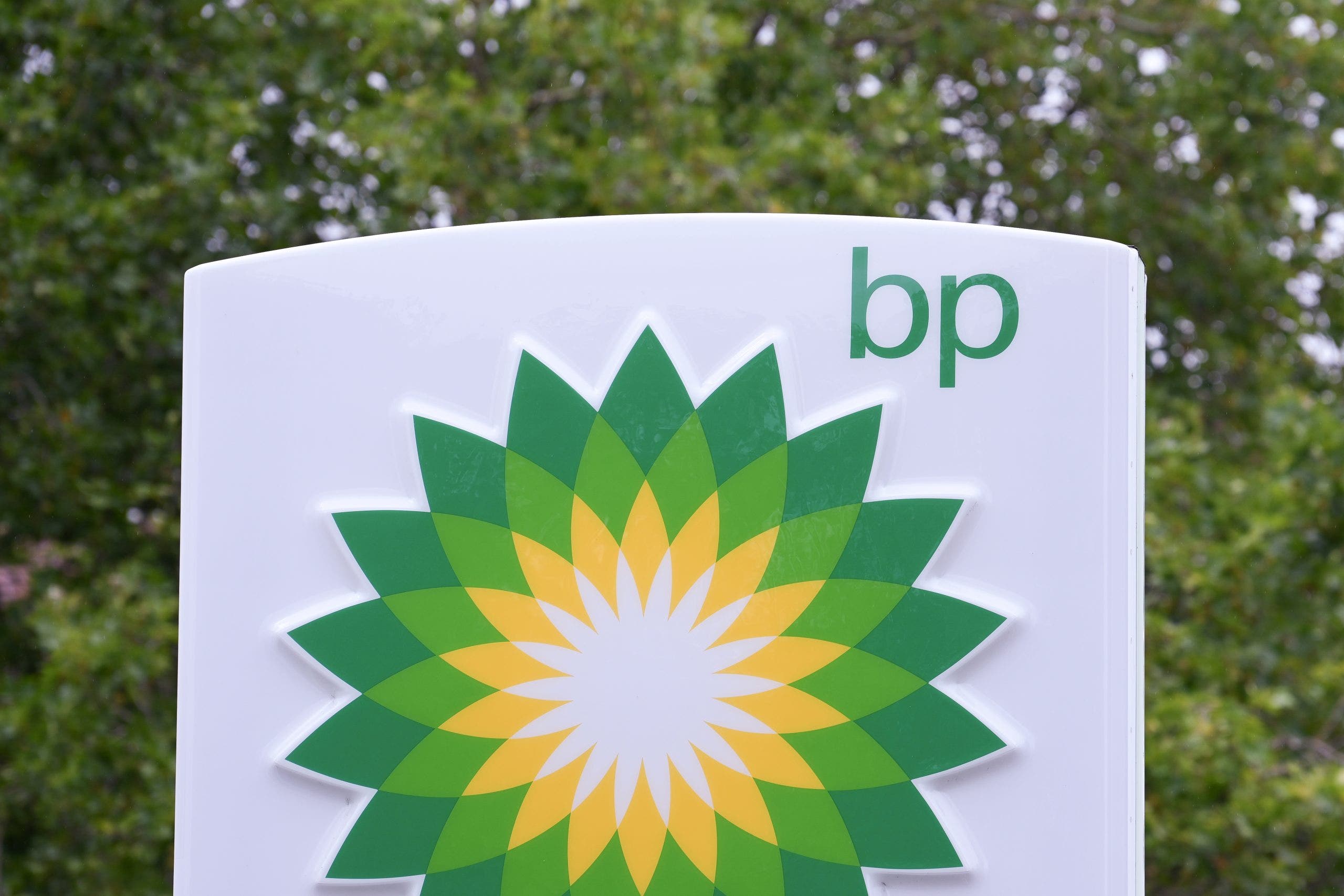 BP profit doubles as US gas prices hit highest levels since Iran war began