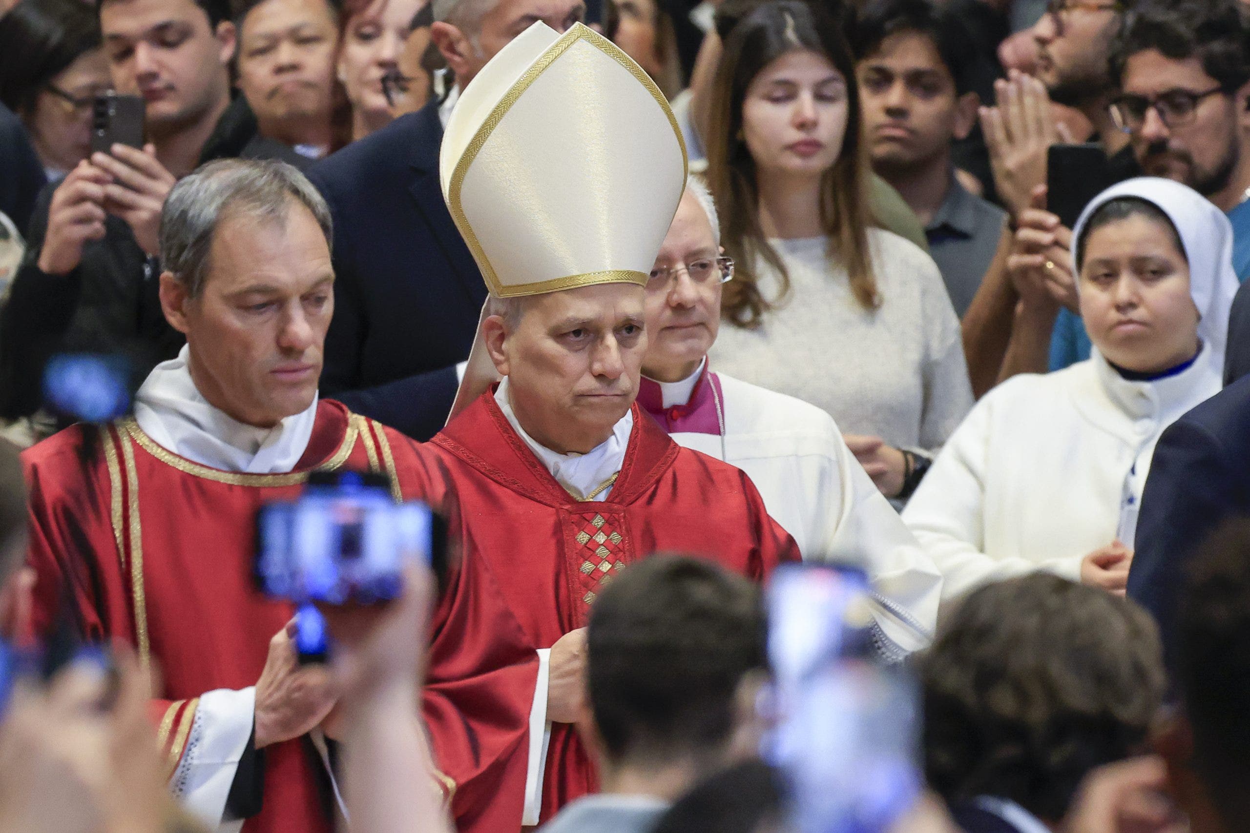 Pope Leo’s celebrates first Good Friday with service, call to Israeli president