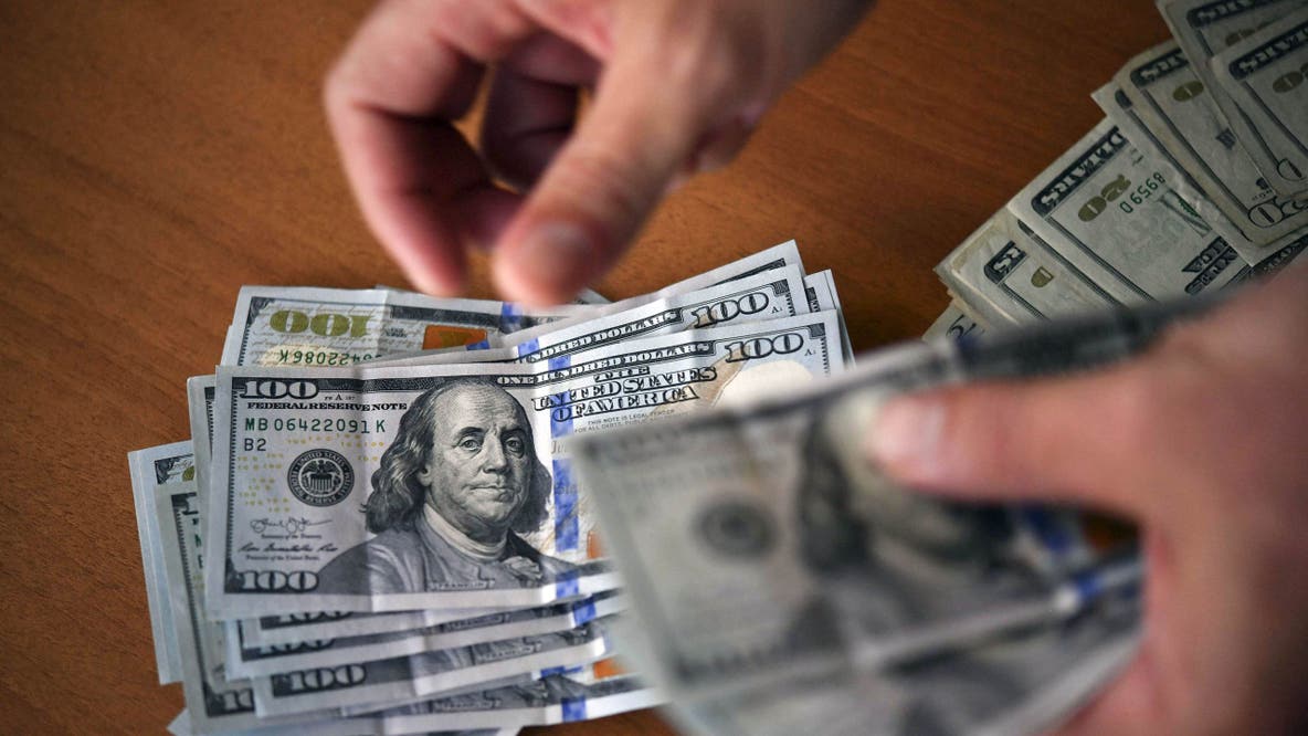 Five financial mistakes Americans in their 30s and 40s are making, expert warns