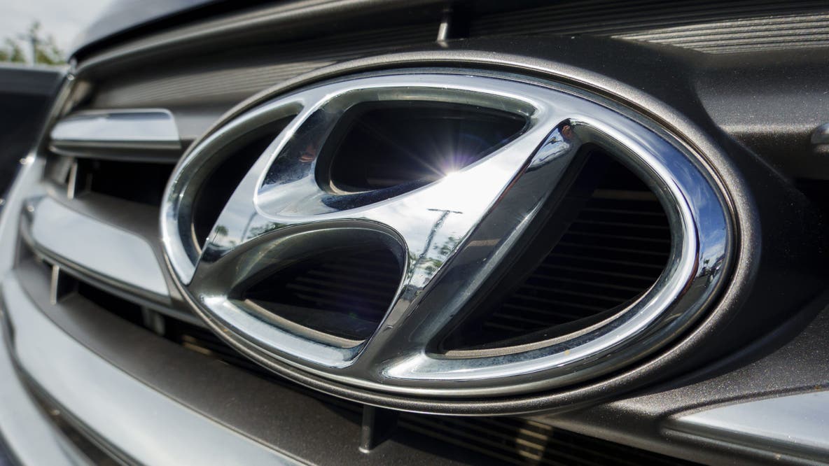 Hyundai recalls nearly 300K vehicles over seat belt defect
