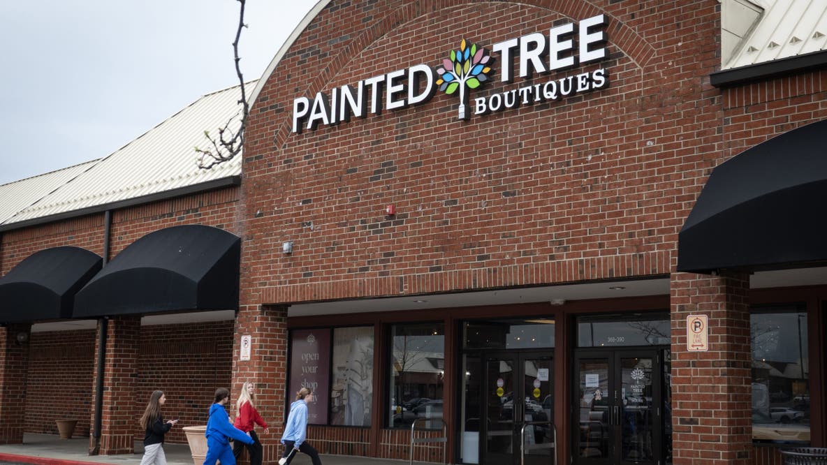 Painted Tree vendors met with chaos, stolen goods after sudden closure