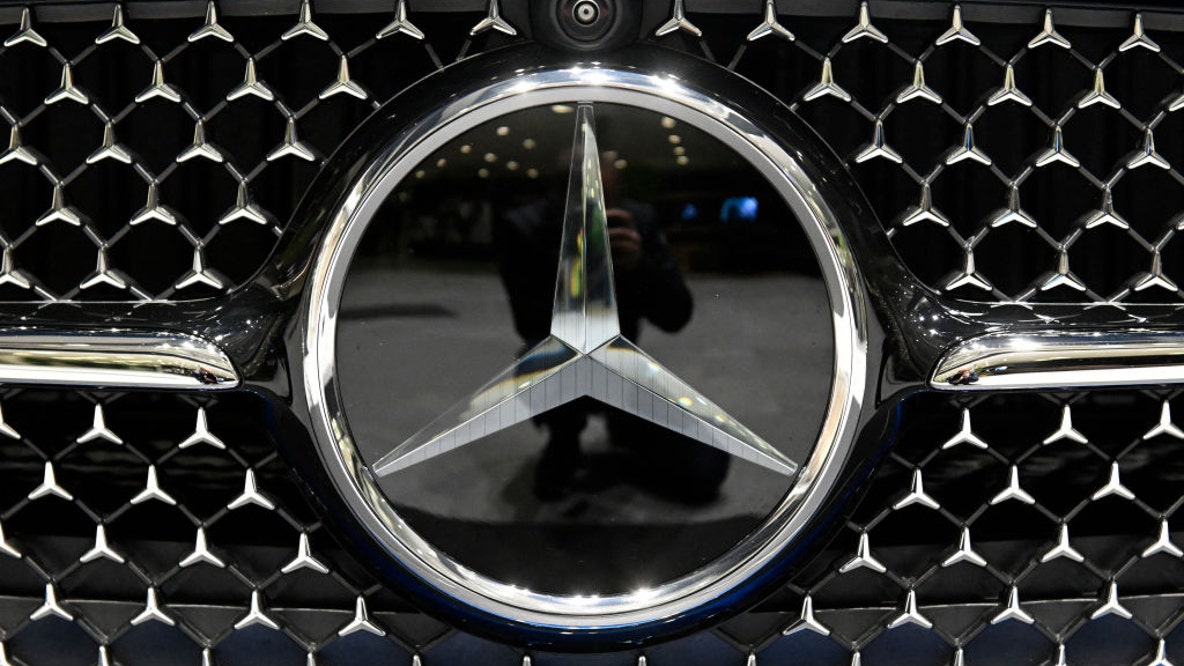 Mercedes-Benz recalls nearly 25K vehicles over drive shaft problems