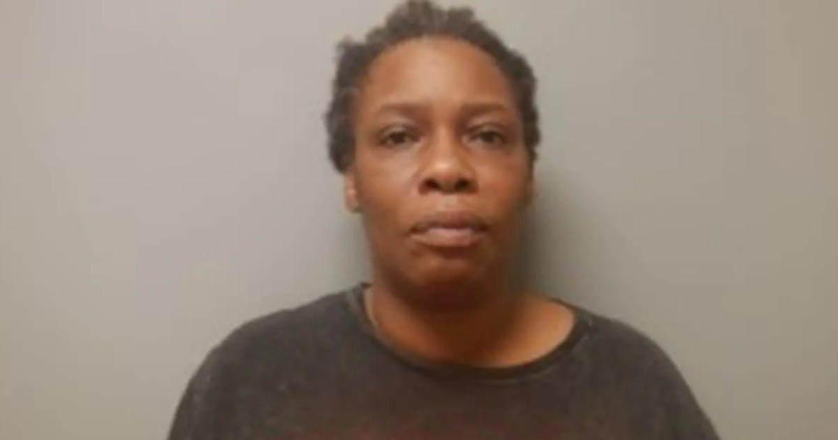 Arkansas woman charged after keeping nearly $20K in payroll error