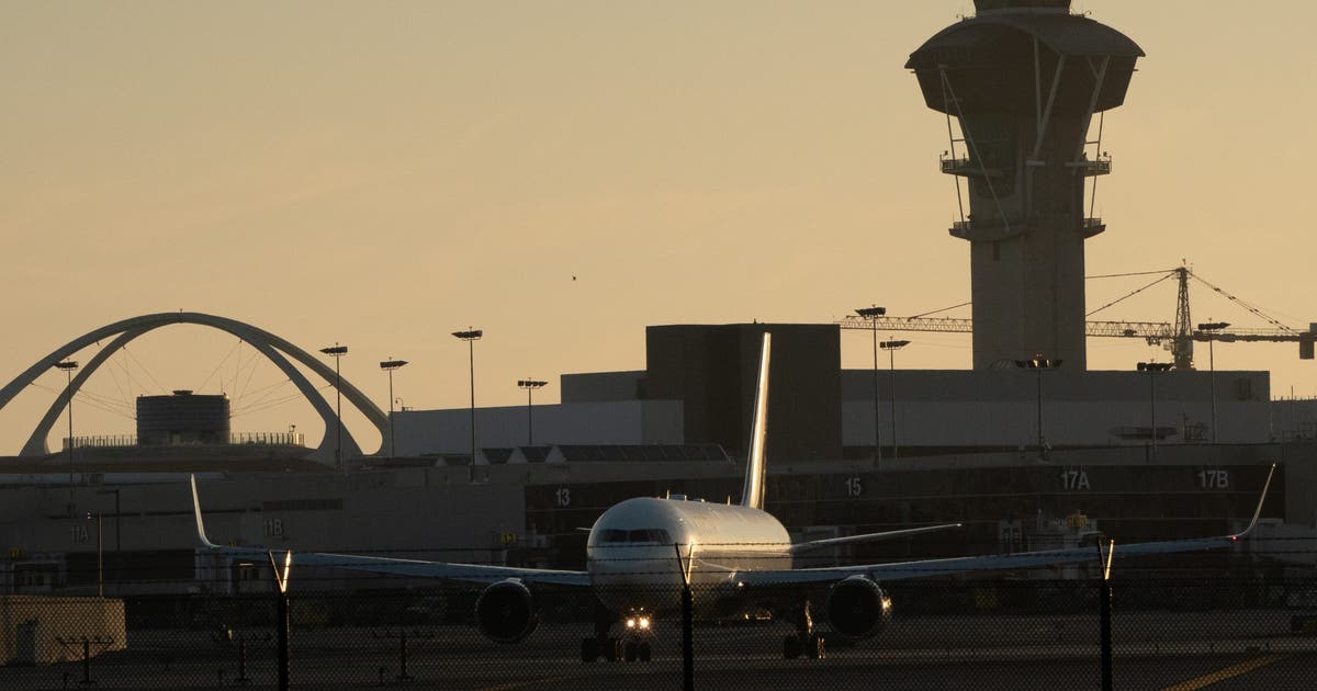 Travel warning expanded for Nigeria, embassy staff allowed to leave