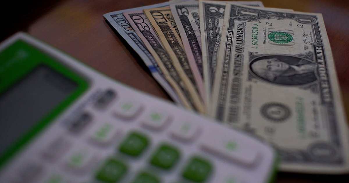 Americans carry $1.79M in lifetime debt as US total hits record $18.4 trillion, analysis finds