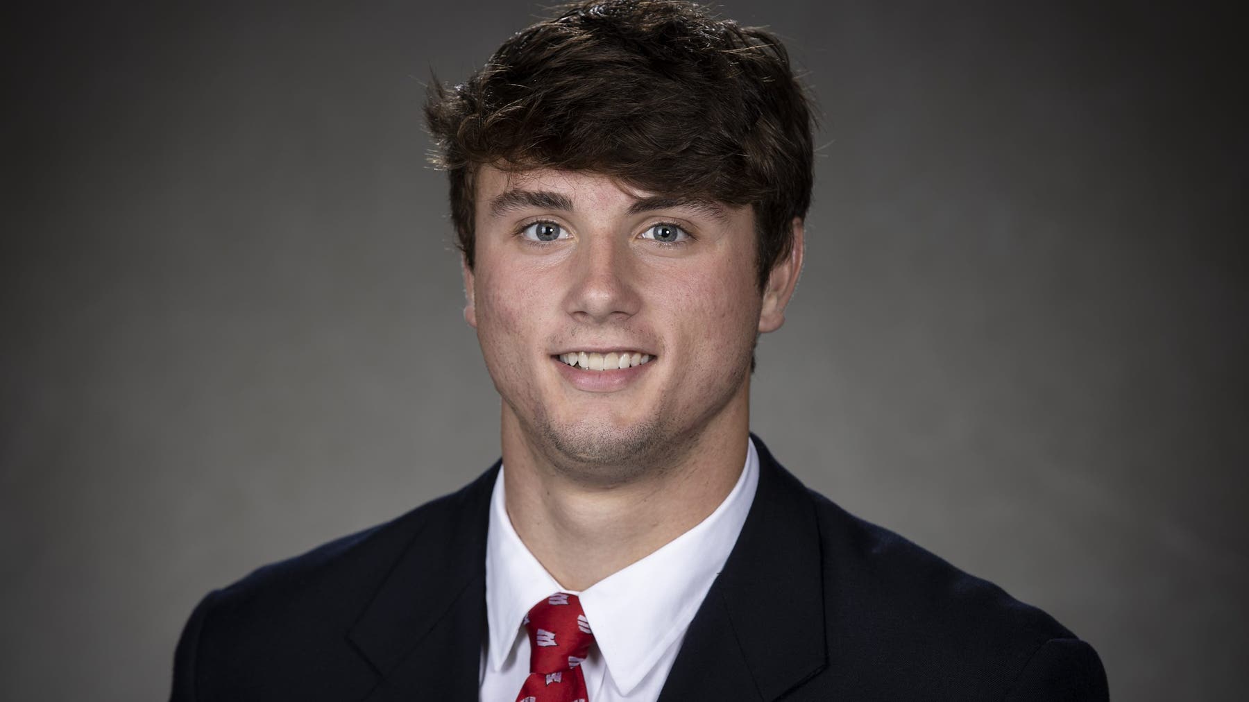 Former Wisconsin football player, who left the sport amid mental health struggles, dead at 24