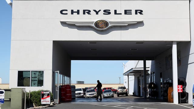Chrysler recalling 178K minivans over airbag issue - How to check if your vehicle is affected