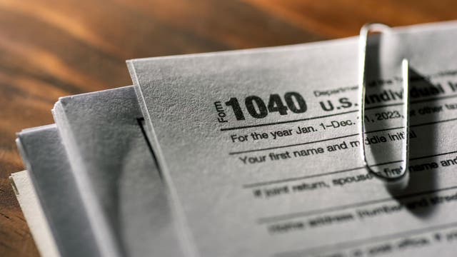 Most Americans say they pay more than their fair share in taxes, survey shows