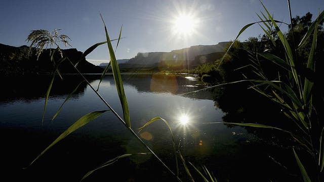 California man drowns in Colorado River after jumping in to retrieve hat
