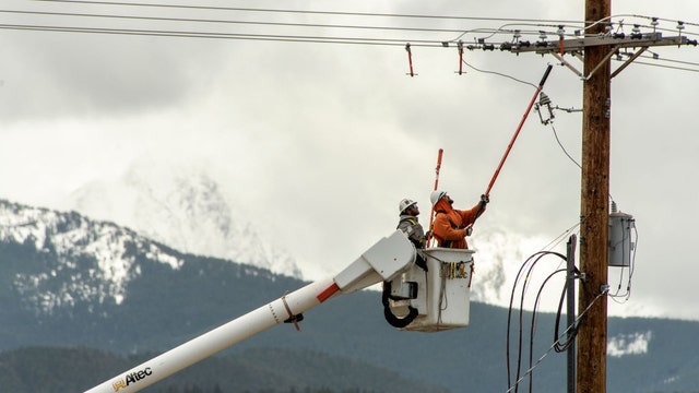 New report reveals utilities plan $1.4 trillion in spending that may push higher bills for consumers