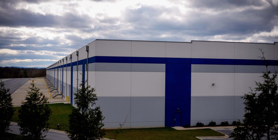 DHS pauses ICE warehouse purchases to review Noem contracts