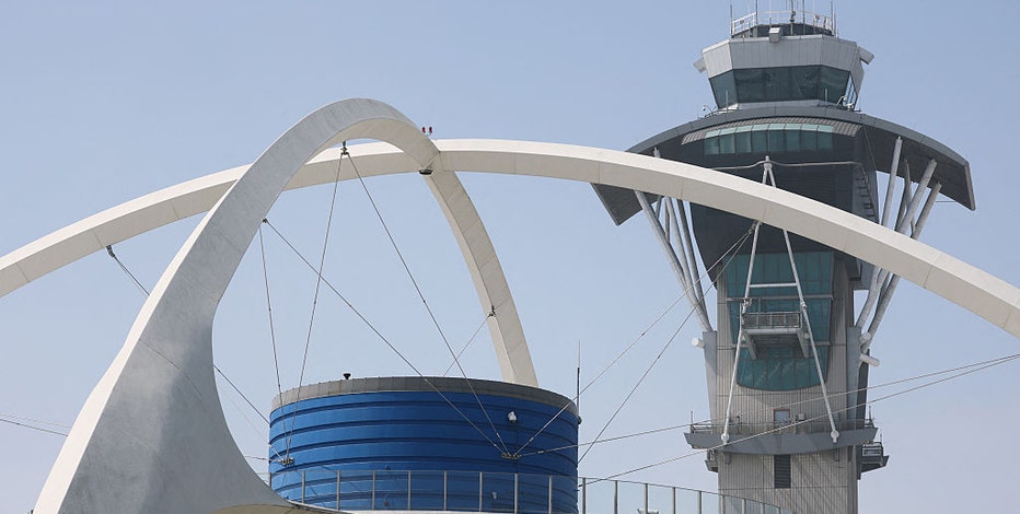 US transportation secretary seeks $10B to modernize air traffic control