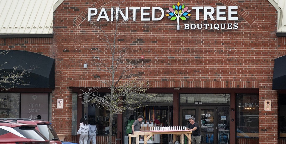 Painted Tree closes all stores abruptly, stunning small vendors