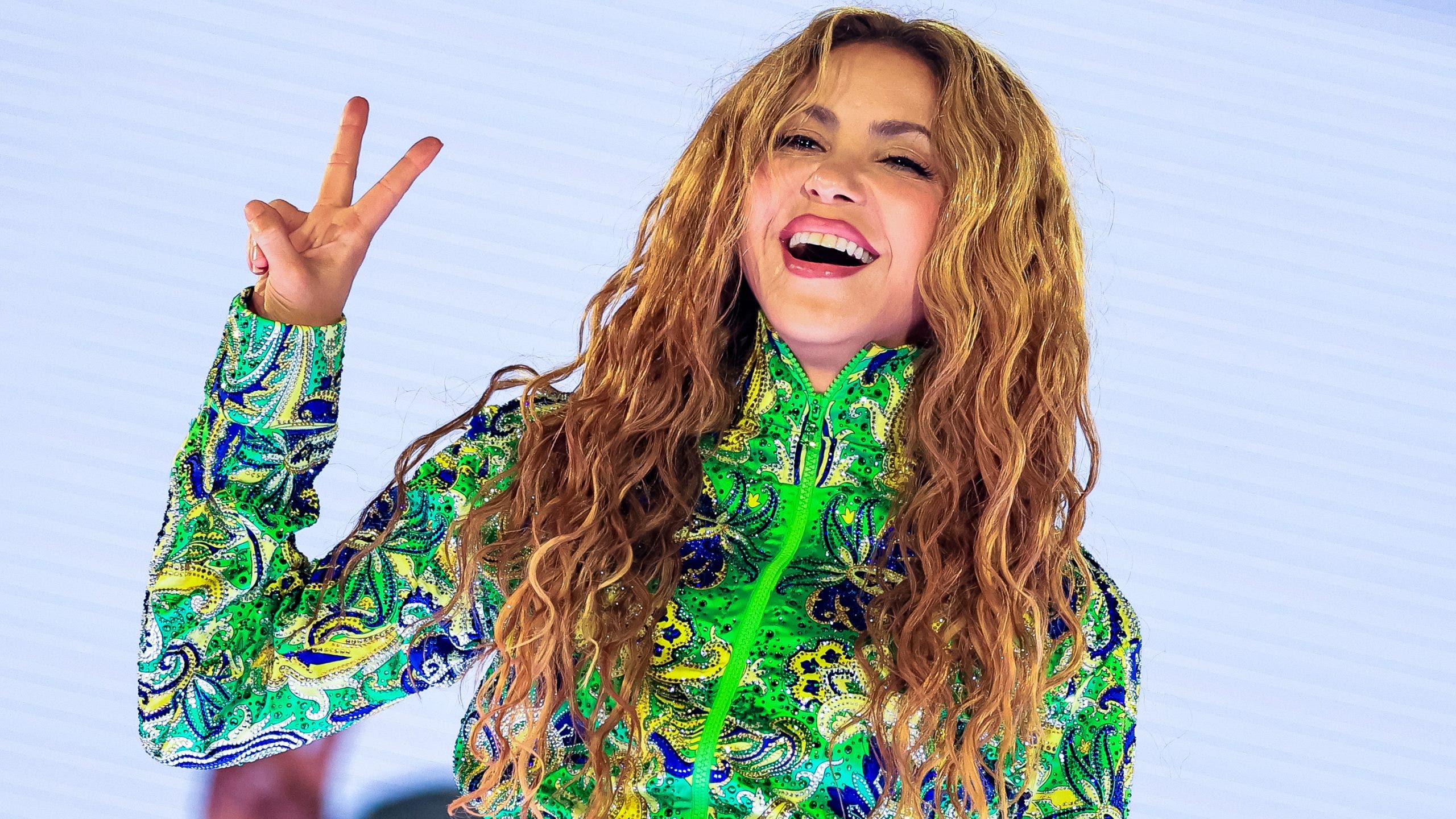 Shakira debuts 'Dai Dai,' official World Cup song