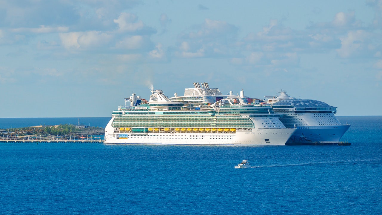 Disappointed cruise passengers erupt as alcohol ban affects major voyages
