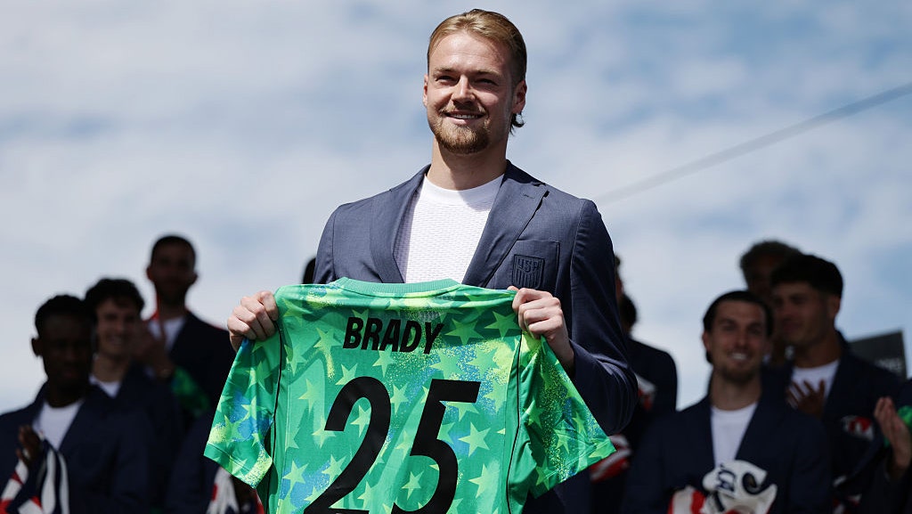 World Cup 2026: Meet USMNT goalkeeper Chris Brady