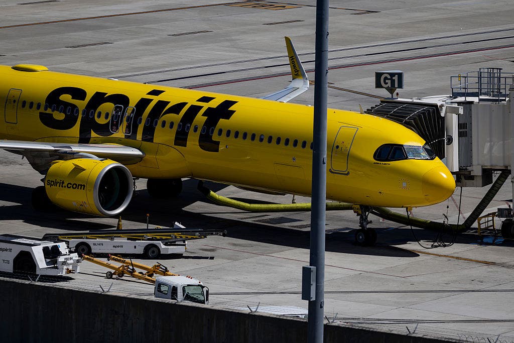 Spirit Airlines moves toward shutdown after rescue deal collapses: report