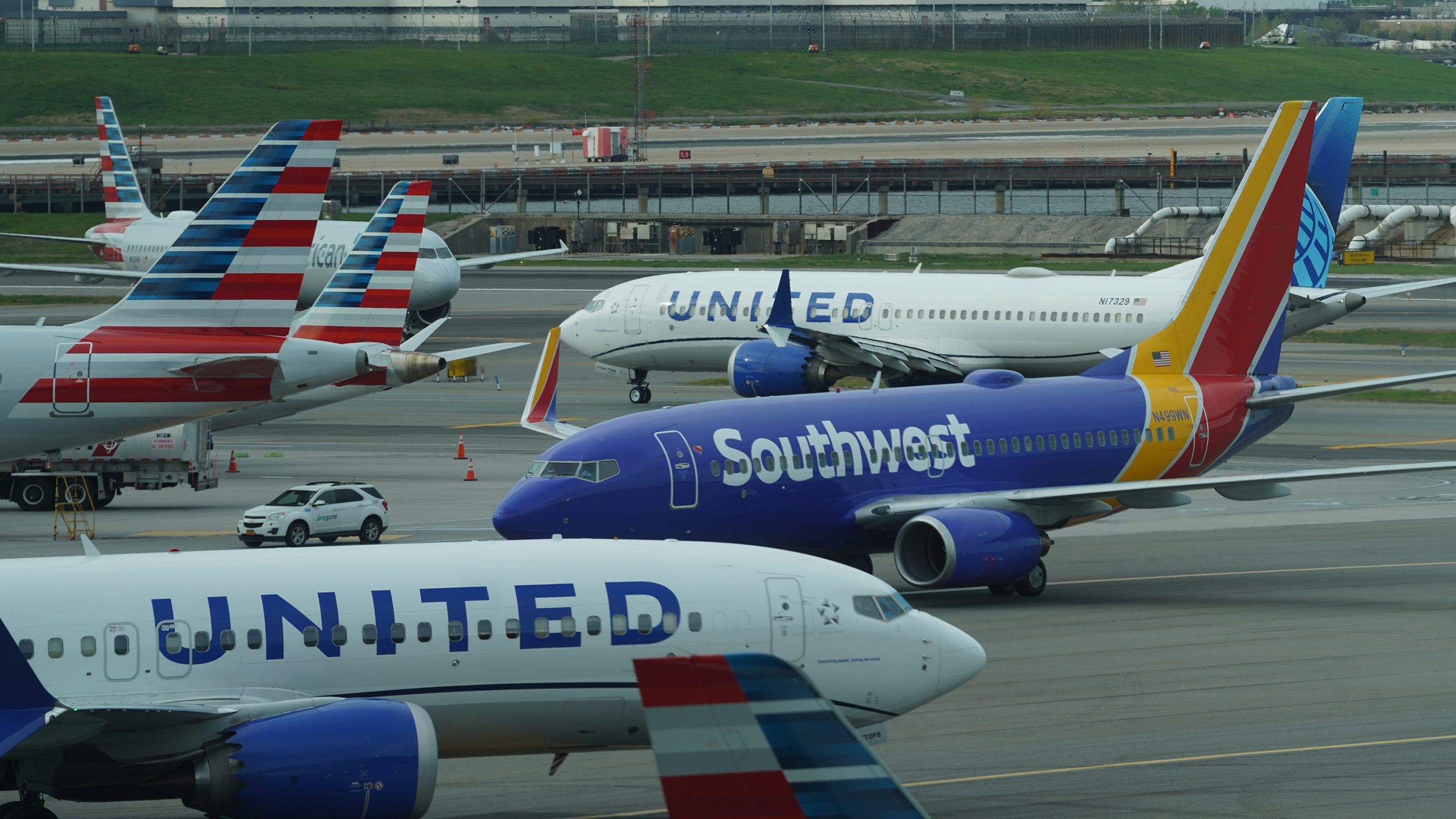 These airlines rank the best (and worst) for customer satisfaction in 2026