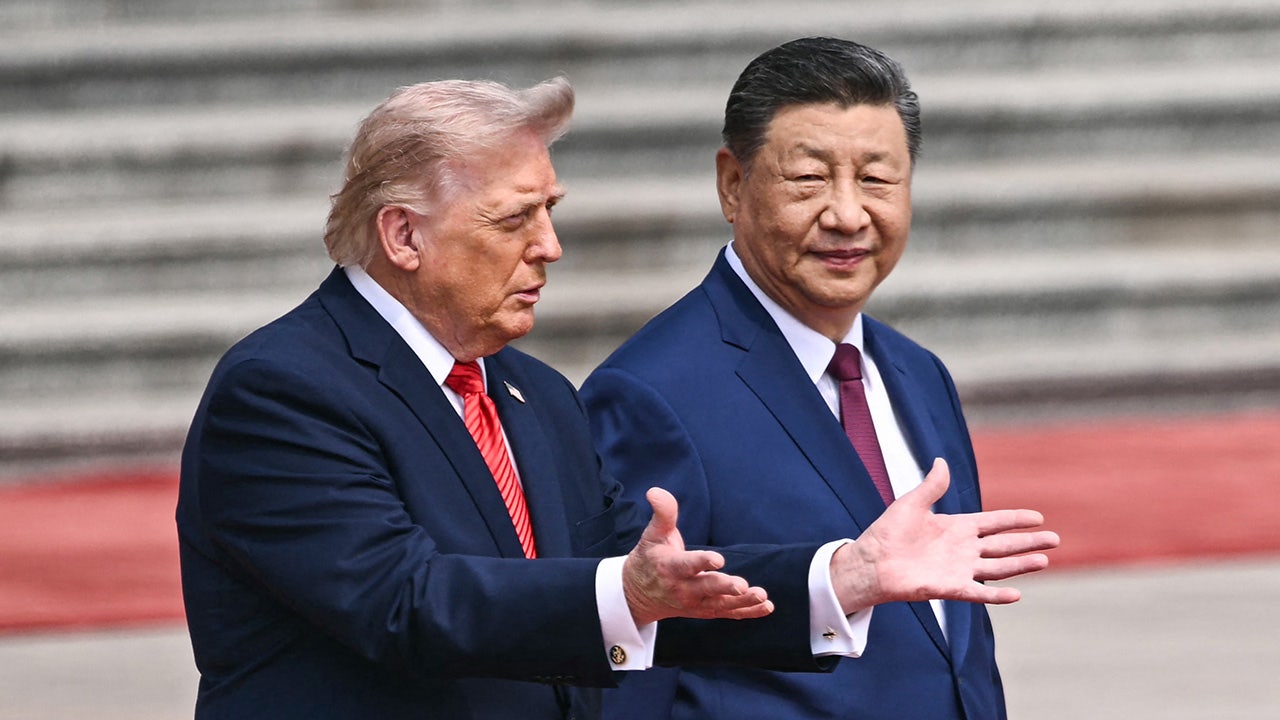 Trump in China: Presidents Trump and Xi meet at welcoming ceremony in Beijing
