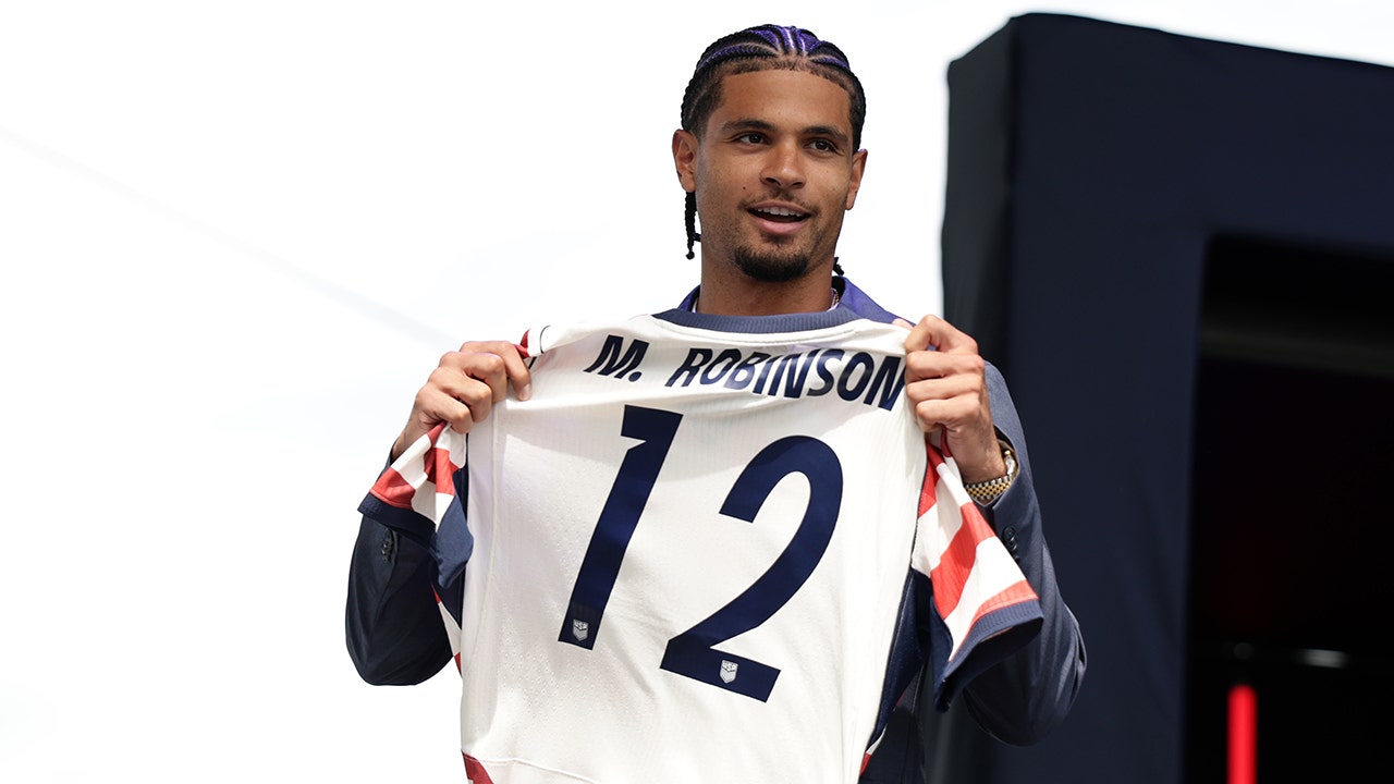 World Cup 2026: Meet USMNT defender Miles Robinson