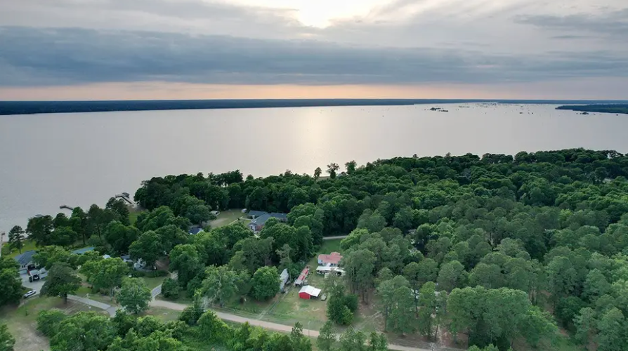 Woman killed by flying restaurant umbrella in freak accident at South Carolina lakeside restaurant