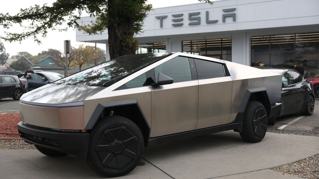 Tesla recall reveals stunningly low sales for Cybertrucks
