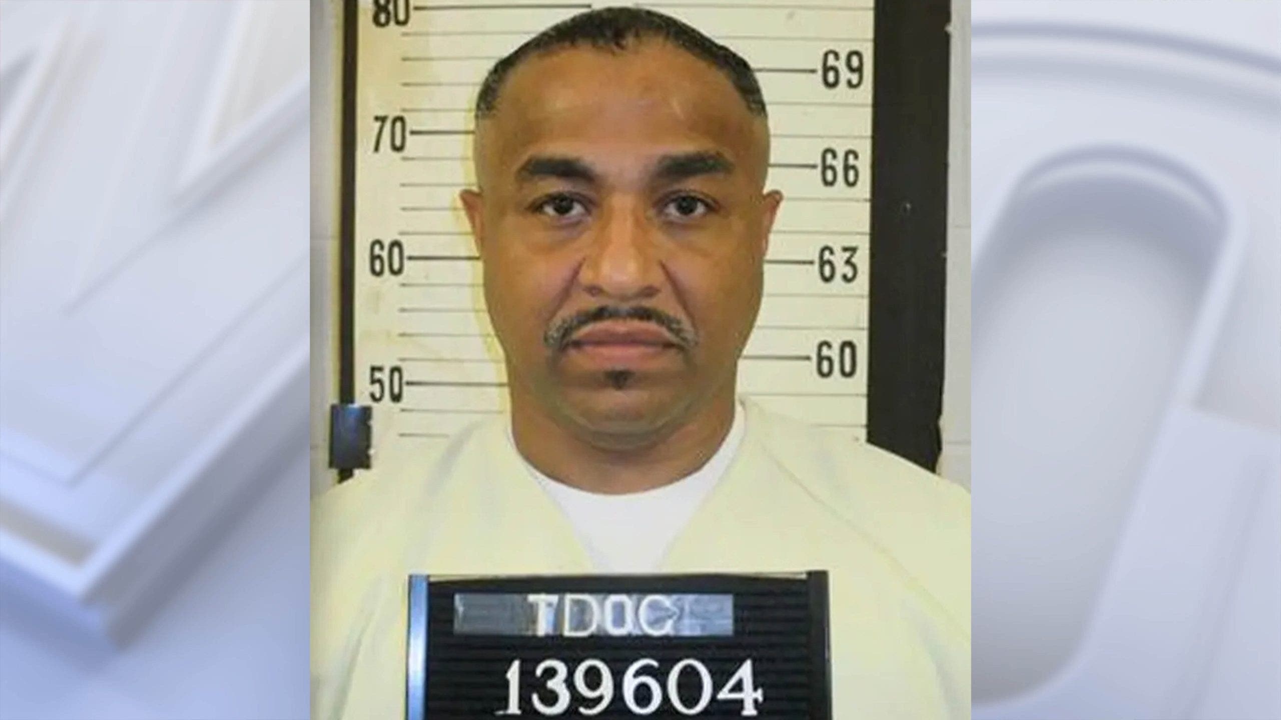 Tennessee halts man’s execution after failing to find a vein for injection, attorney says